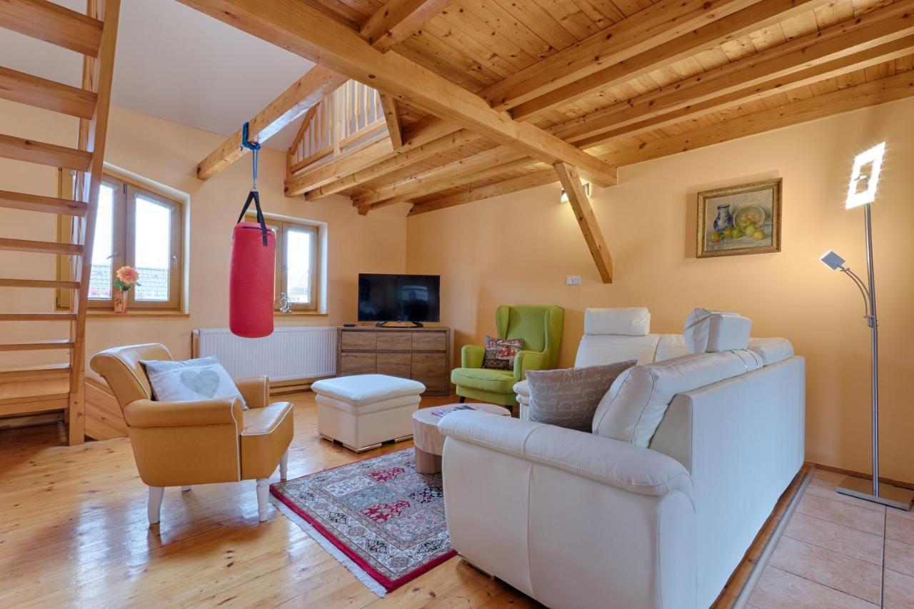Romance Ubytování Jindřichův Hradec Exterior foto